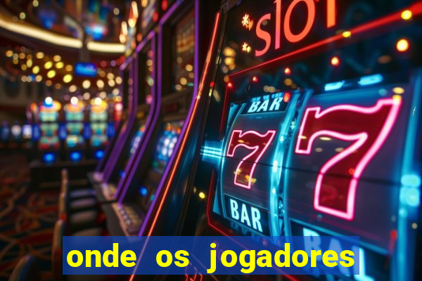 onde os jogadores do corinthians moram